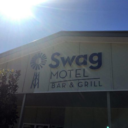 Swag Motel Middlemount Bagian luar foto