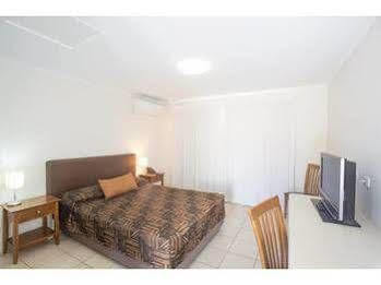 Swag Motel Middlemount Bagian luar foto