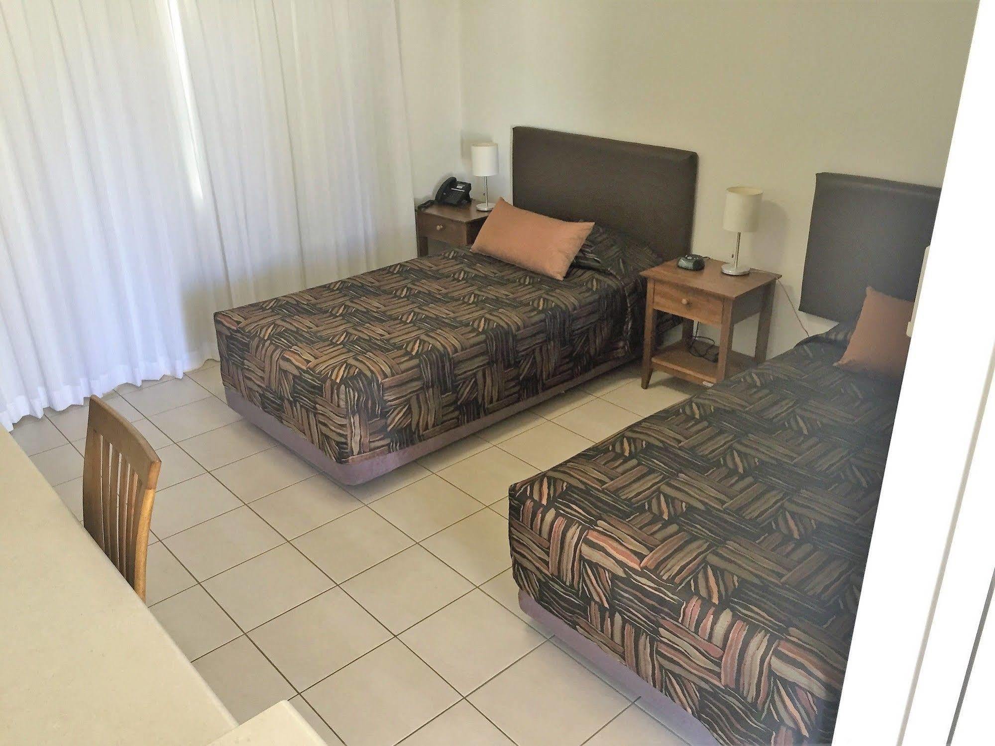 Swag Motel Middlemount Bagian luar foto